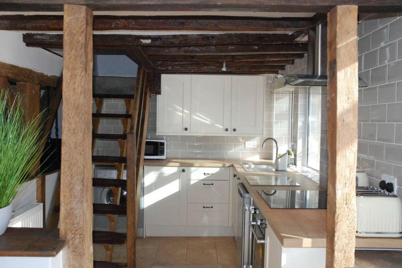 Hollyhock Cottage آشفورد المظهر الخارجي الصورة